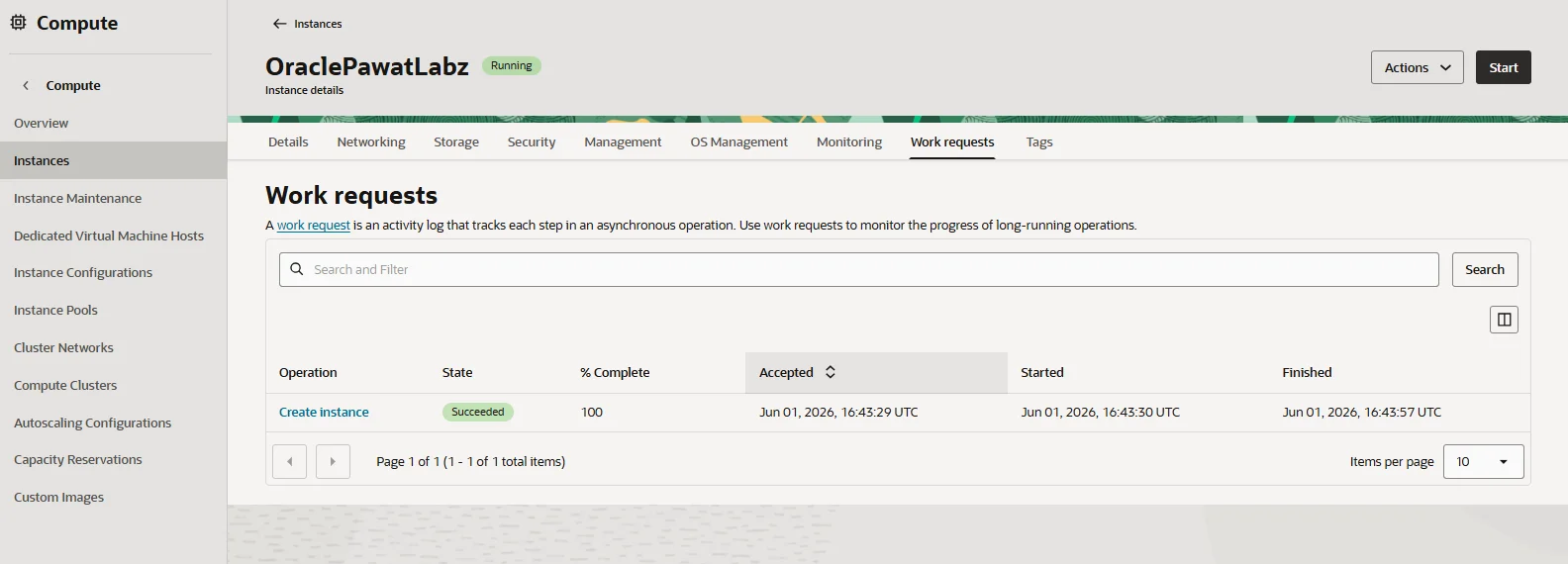 Instance Oracle Cloud en état Running — Work requests succeeded